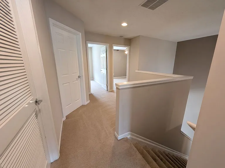 991 Croghan Way — Photo 9