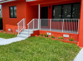 800 NW 18th Pl, Miami, FL 33125