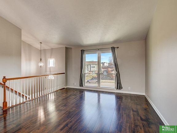 3rd image of 16859 Fowler Ave