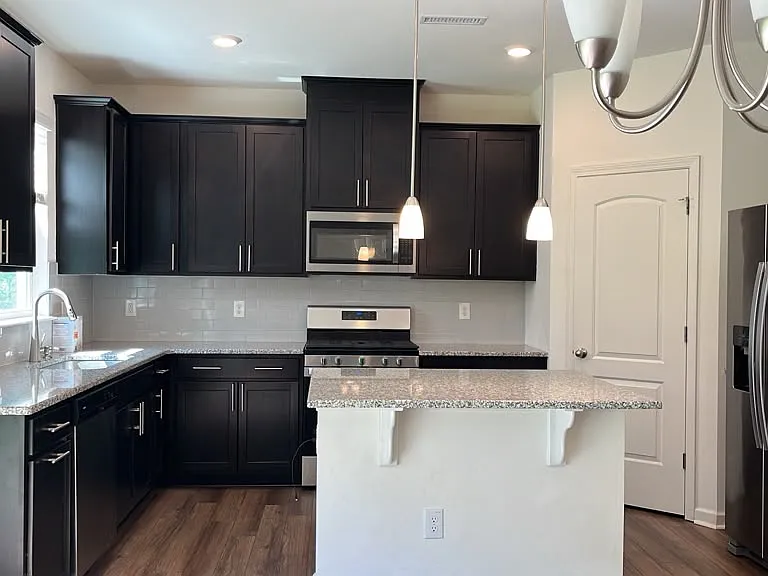 459 Summer Ranch Dr — Photo 1