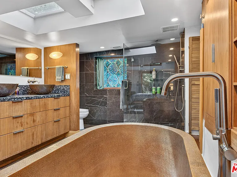 1738 Topanga Skyline Dr — Photo 51