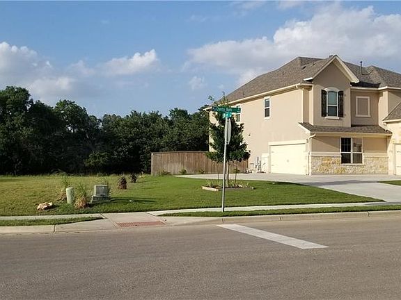 2nd image of 4401 Cherry Bark Dr