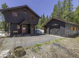 5503 Hemlock Dr, Soda Springs, CA 95728