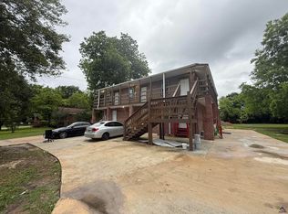 1011 Pine St, Fort Valley, GA 31030