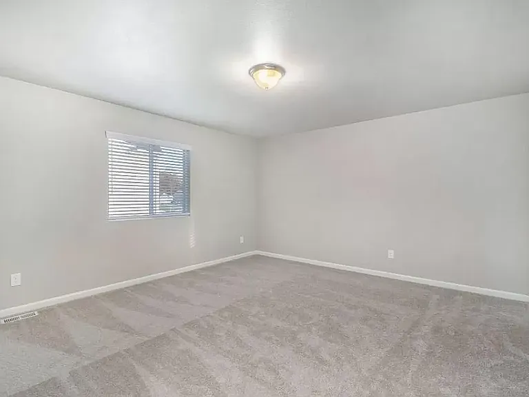 6354 Wood Hollow Ave — Photo 13