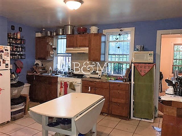 1st image of 538 Willoughby Ave #1