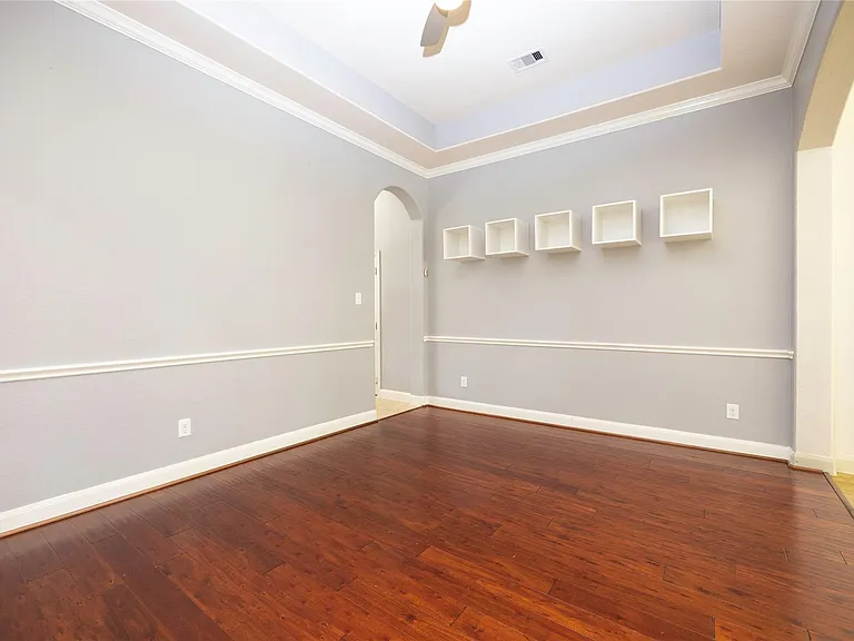 6743 Honeycrest Ln — Photo 6