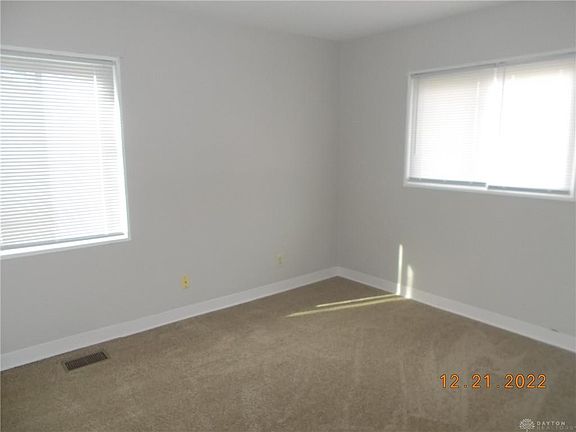 5th image of 4632 Curundu Ave