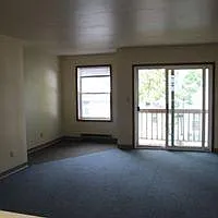 4 bed, 1100 sqft, $1,200 — Photo 4