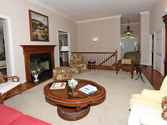 5th image of 15908 Picardy Crest Ct