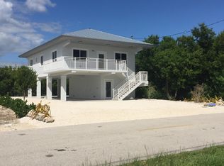 180 Ocean Shores Dr, Key Largo, FL 33037
