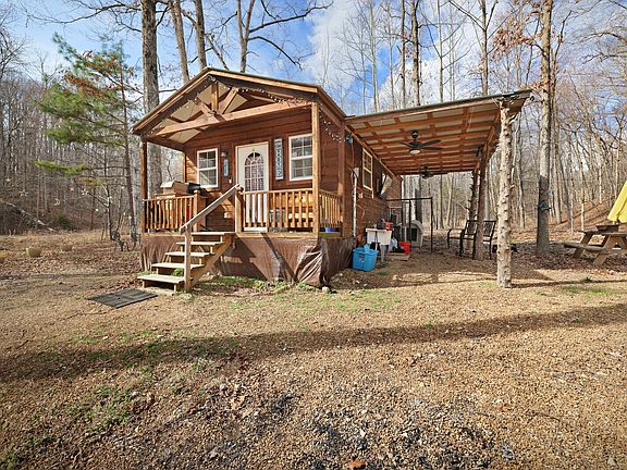 2nd image of 4971 Hackberry Dr