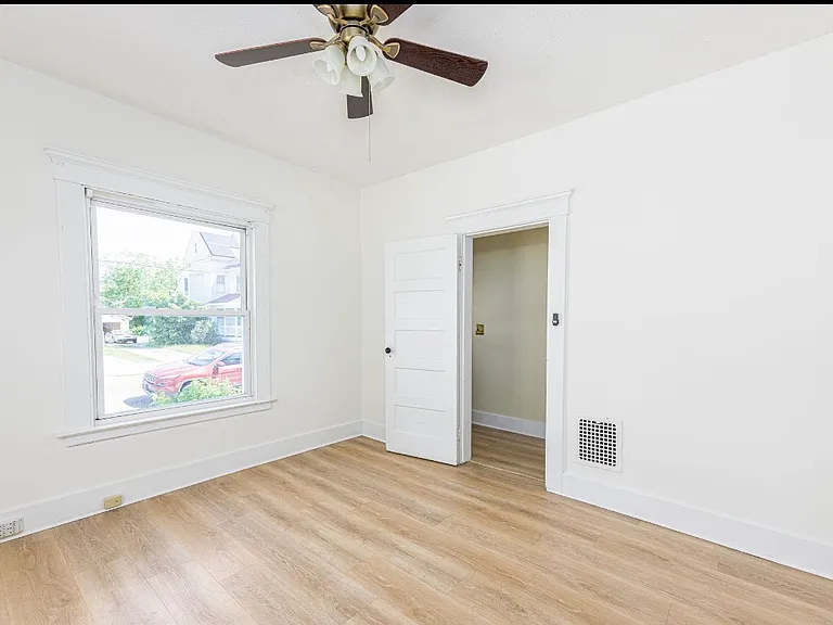 176 Leete St #1 — Photo 4