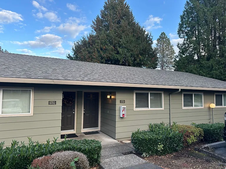 5733 SE King Rd — Photo 13