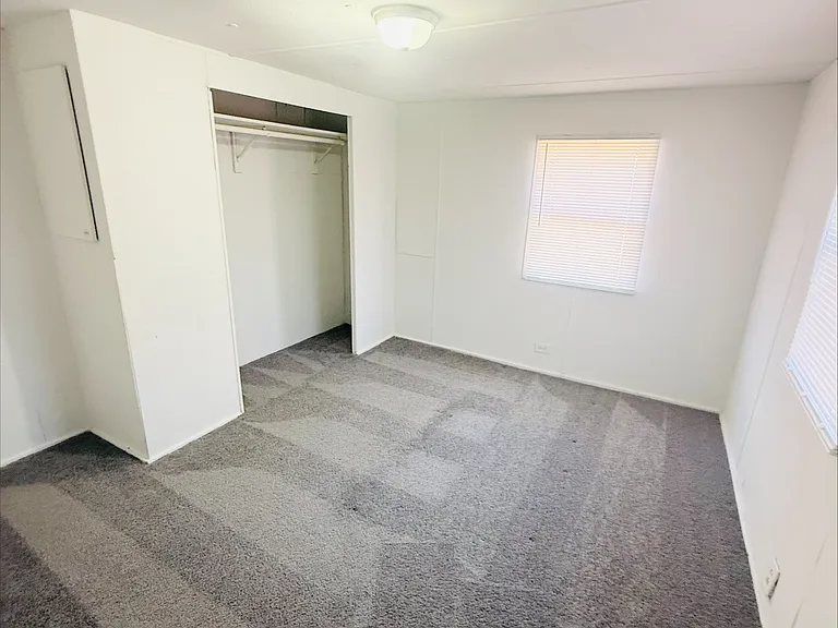 535 Rocwood Dr #8 — Photo 4