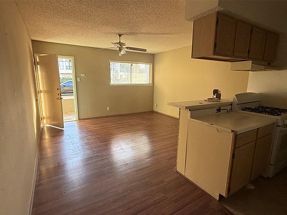 2nd image of 1328 Bomar St APT 4