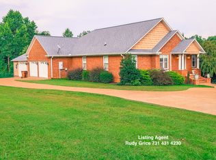 656 Harbor Dr, Lexington, TN 38351