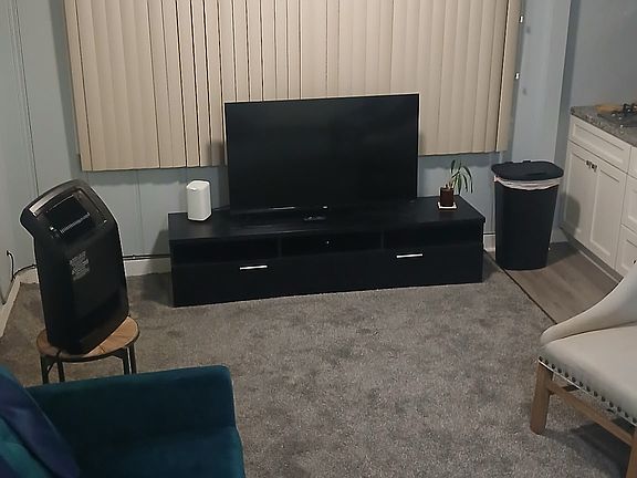 5th image of 118 Tiffany Dr
