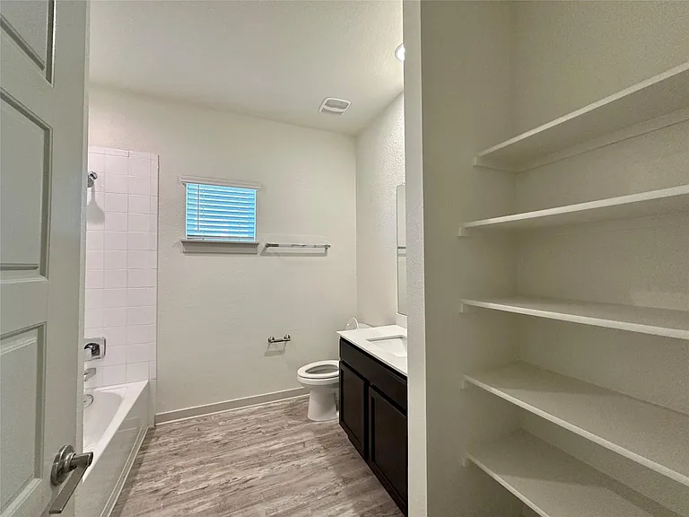 5132 Vanner Path — Photo 24