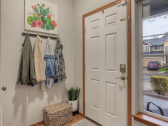 4th image of 114 61st Pl SE
