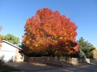 700 Sunset Dr, Lakewood, CO 80214