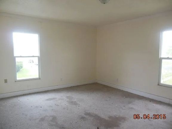 2nd image of 1322 Fellows St