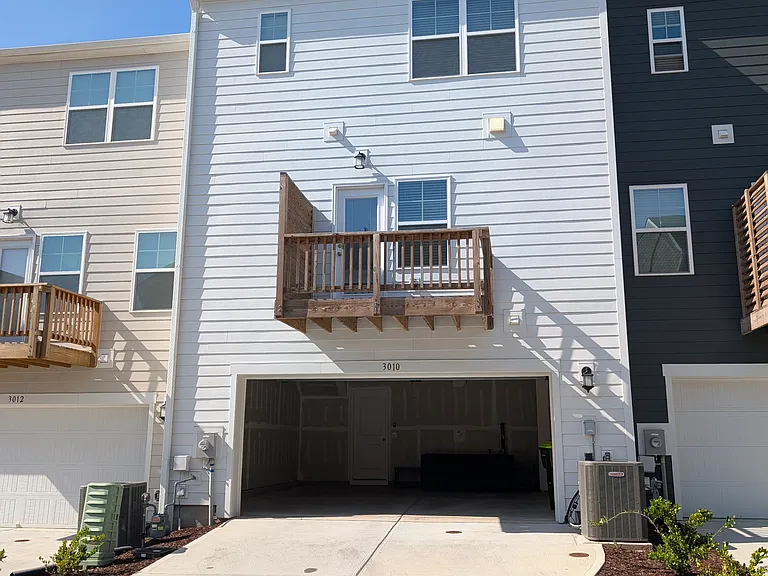 3010 Brellon Ln — Photo 20