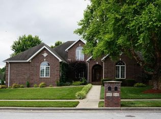 1100 W Shawnee St, Springfield, MO 65810