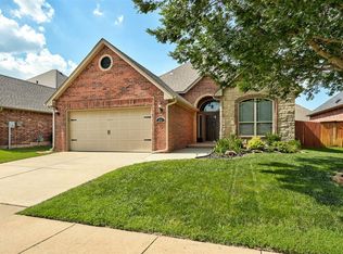 6101 NW 153rd St, Edmond, OK 73013