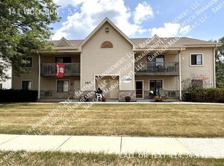 141 Wolf Run #5, Mukwonago, WI 53149