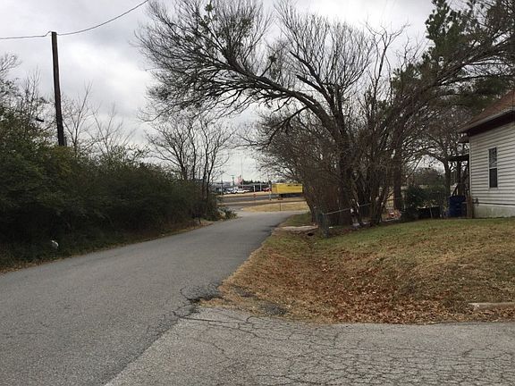 5th image of 2729 S Fannin Ave