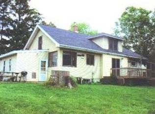 10226 Gass Lake Rd, Cleveland, WI 53015