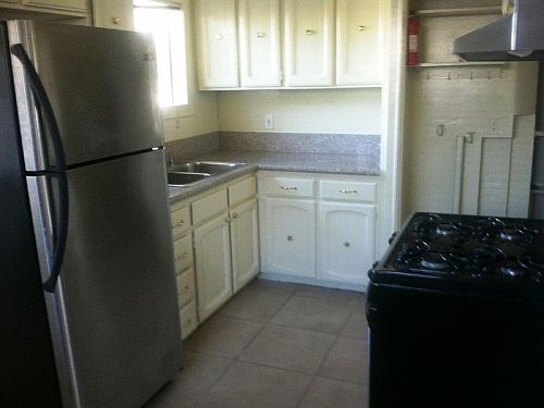 2nd image of 639 30th St