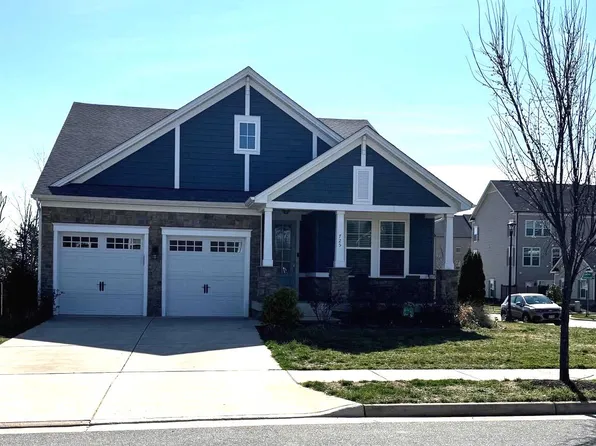 725 Coastal Ave, Stafford, VA 22554