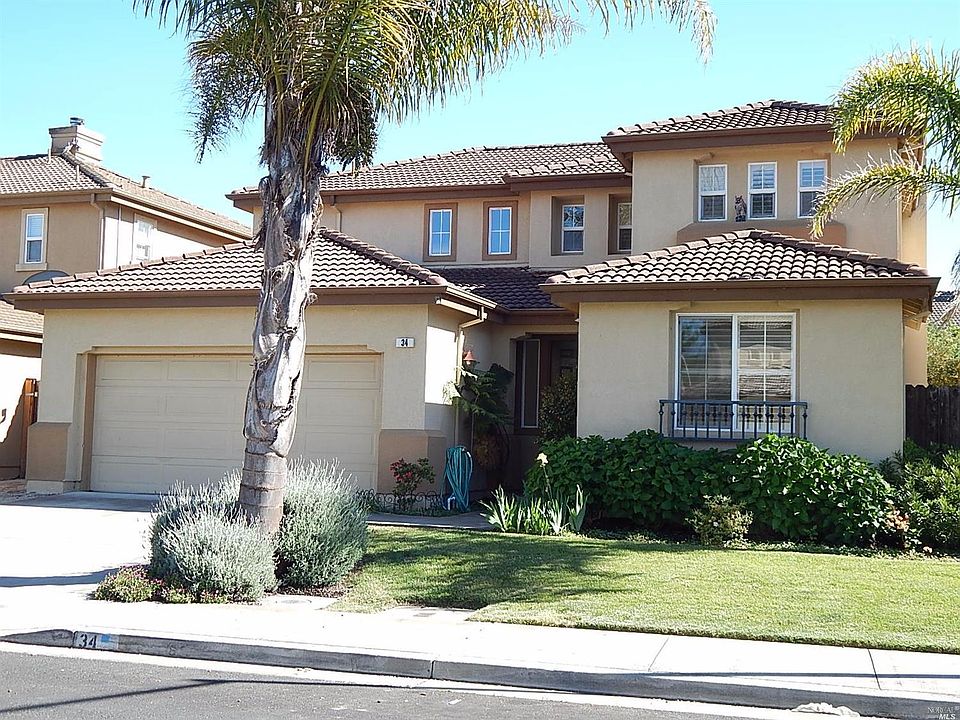 1st image of 34 Pienza Dr