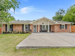 4007 Shell Point Rd, Beaufort, SC 29906