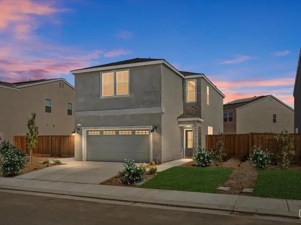 8906 Mill Bridge Dr, Shafter, CA 93263