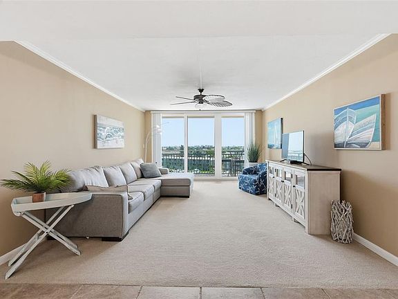 4th image of 1 Key Capri APT 608W
