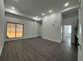 675 N 41st St #2, Philadelphia, PA 19104