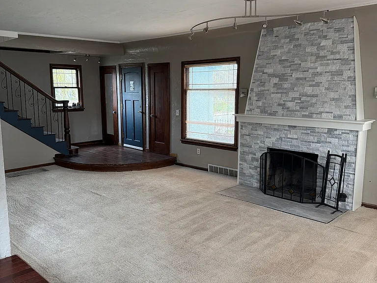 800 Yakima St — Photo 27