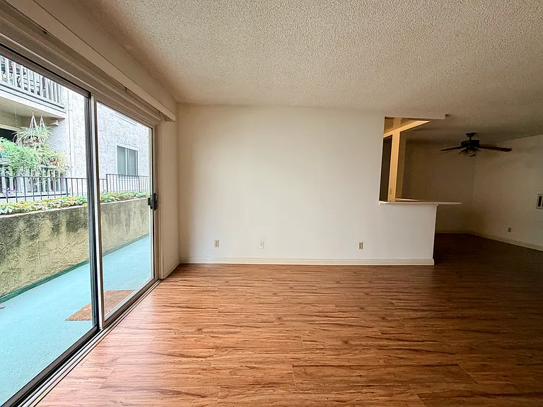 8161 Manitoba St #2 — Photo 4
