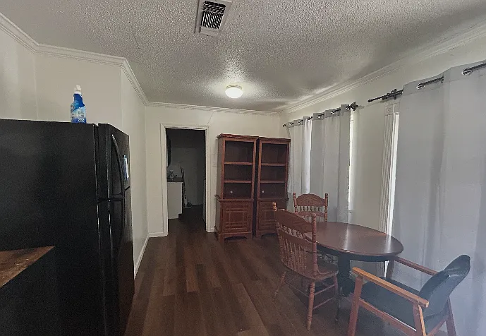 412 Juniper St — Photo 7