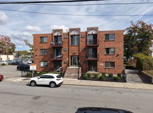 20 South St APT 10, Lynn, MA 01905