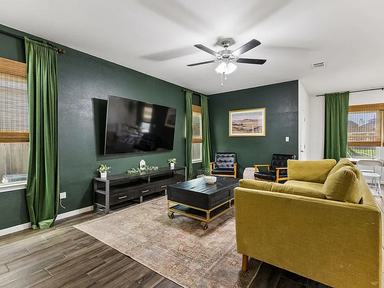 2851 Brand Iron Dr — Photo 8