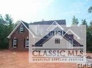 1030 Bob White Ct, Bogart, GA 30622
