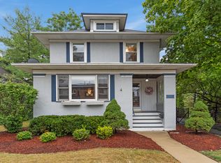 5126 Carpenter St, Downers Grove, IL 60515