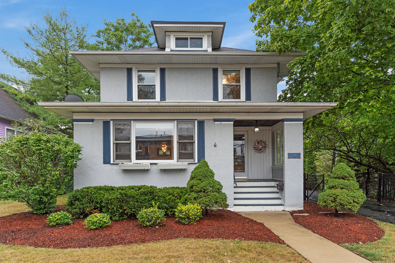 5126 Carpenter St photo 1