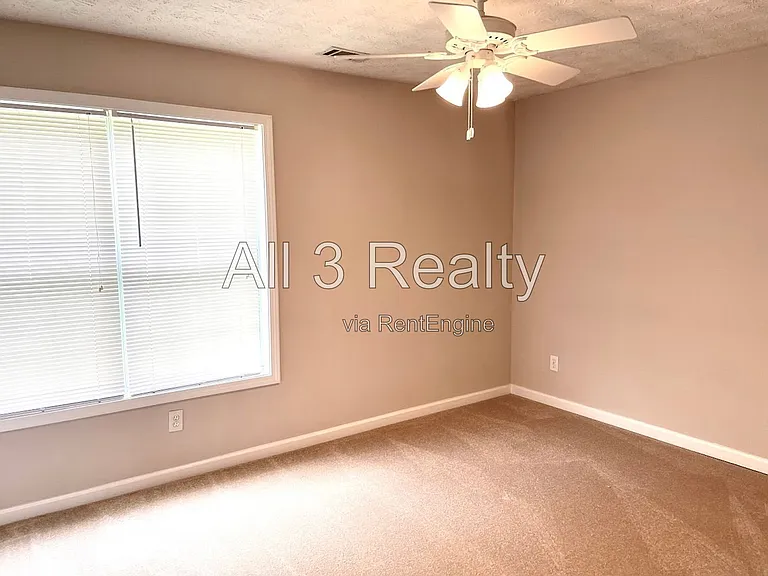 1908 Demilio Dr — Photo 21