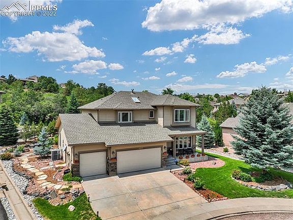 2nd image of 4860 Hillsdale Ct