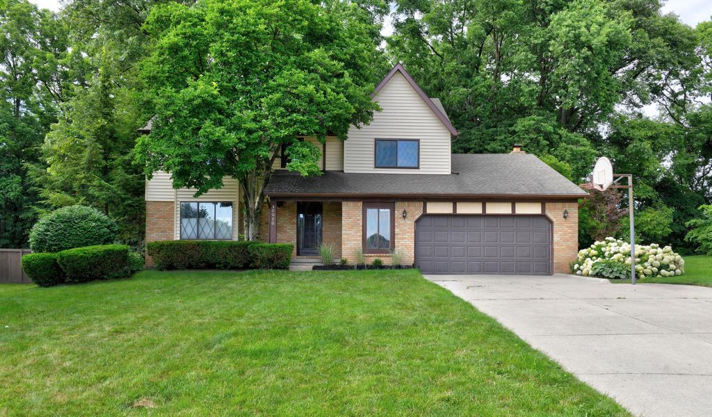Real estate listing image